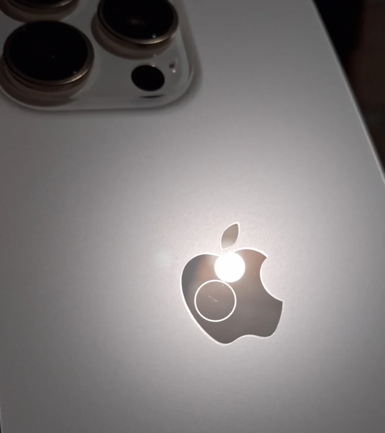 iPhone 14 Flashlight Not Working? Get It Fixed in Ulubari Guwahati
